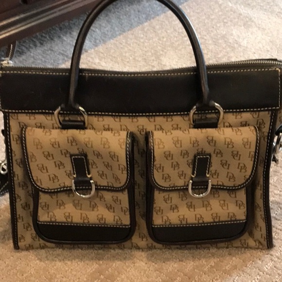 Dooney & Bourke Black and Tan Signature Bag - Picture 1 of 6